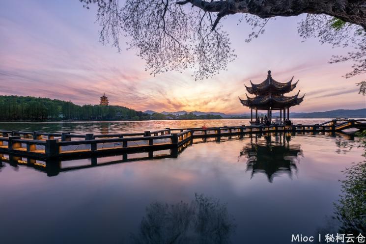 西湖-1.jpg
